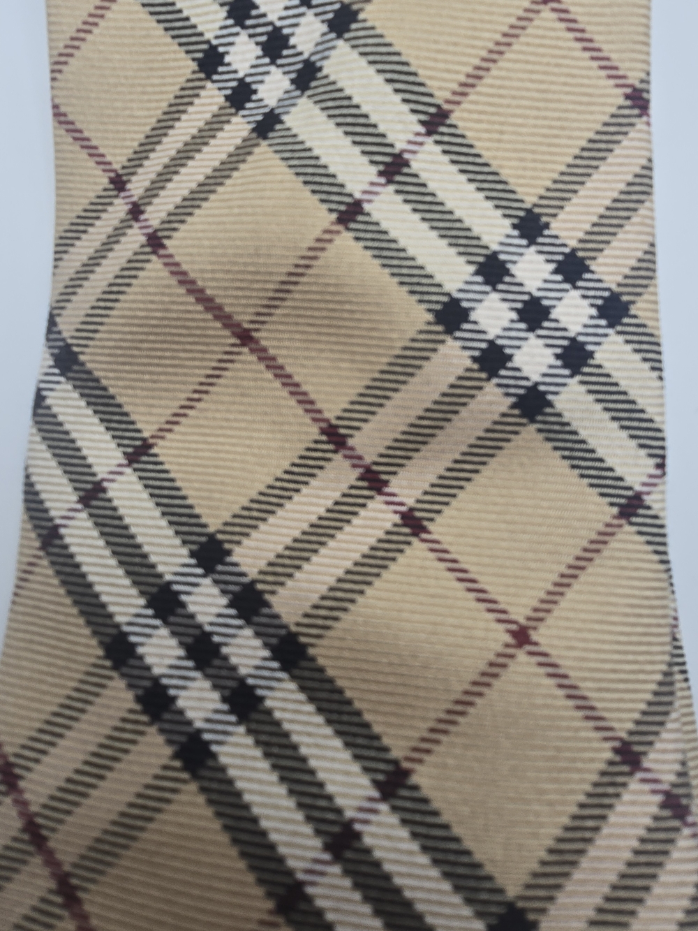 Burberry Nova Tan Plaid Silk Tie with Black & Red Accents - Picture 5 of 6